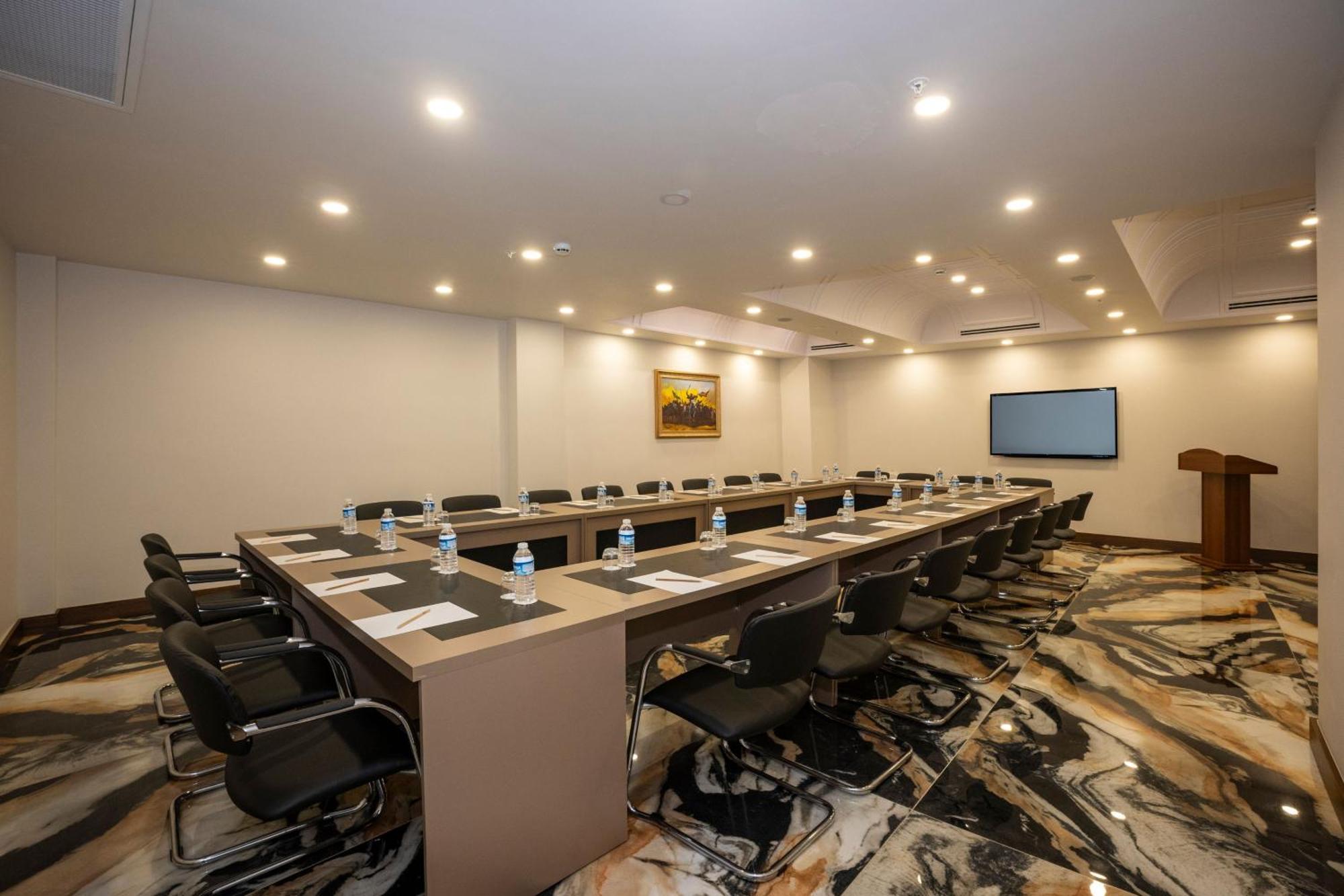Icon Hotel Bomonti Istanbul Ngoại thất bức ảnh